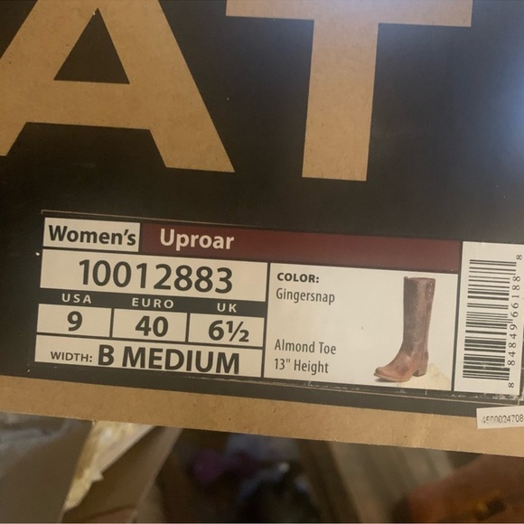 New Ariat boots - Picture 4 of 4